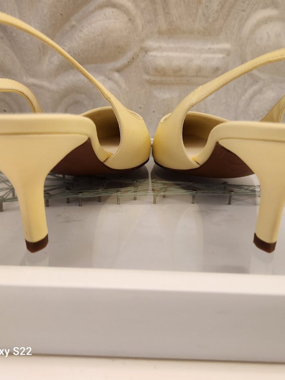 Franco Sarto "Kate" Yellow" Kitten Heeled Slingbacks. NIB. Size 9.5 - Picture 5 of 10